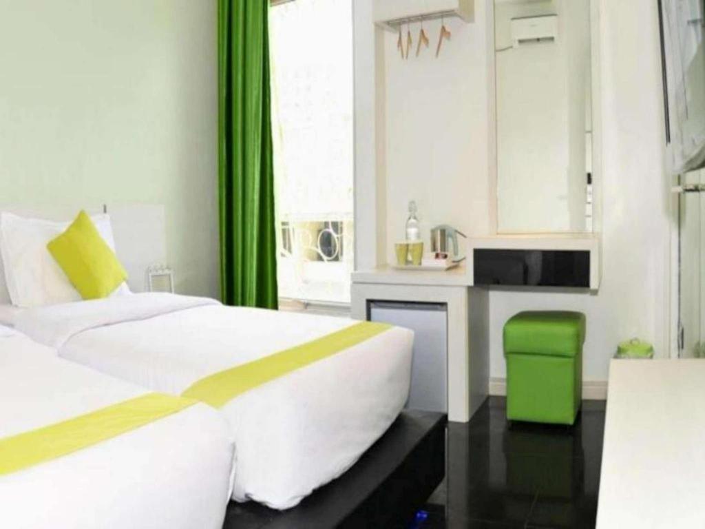 Ace Hotel Batam Nagoya Exterior photo
